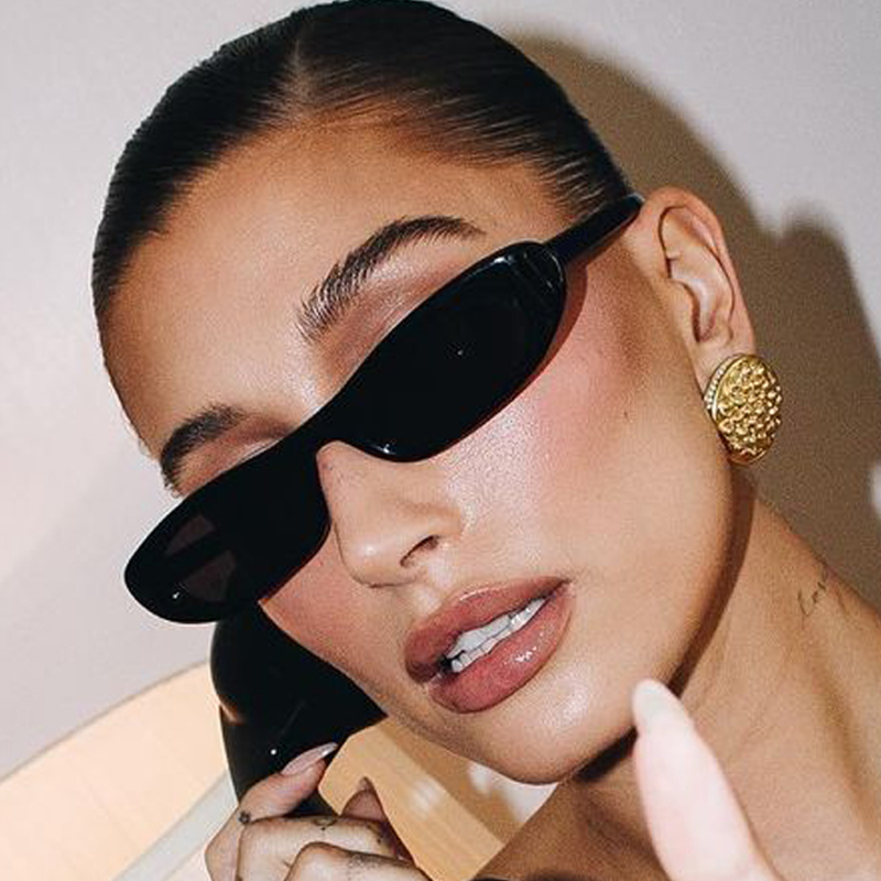 Vintage Fashion Images - Małe owalne okulary przeciwsłoneczne damskie markowe