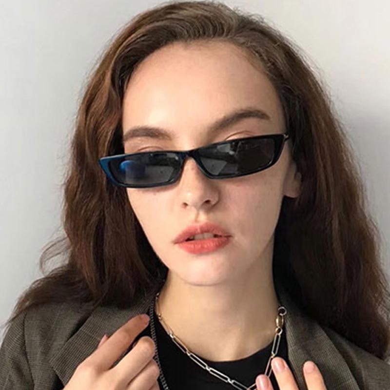 Vintage Fashion Images - Małe prostokątne okulary przeciwsłoneczne damskie retro