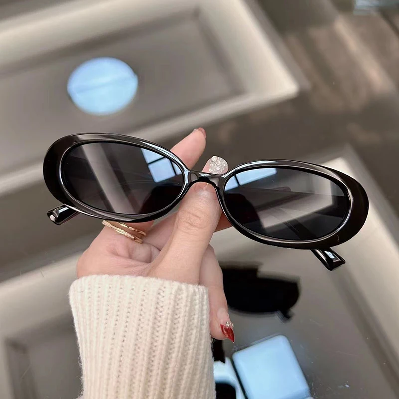 Nowe owalne okulary przeciwsło – Vintage Fashion Images recenzja i cena